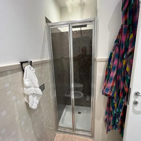 Casa Sandra A 100 Mt Dal Mare Apartment Livorno
